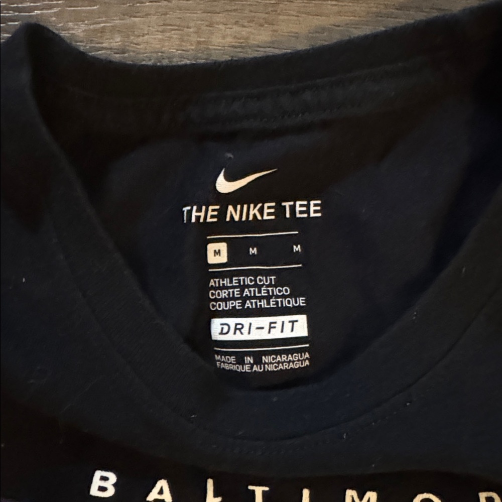 Lamar Jackson #8 Ravens NFL SHIRT - Picture 4 of 5